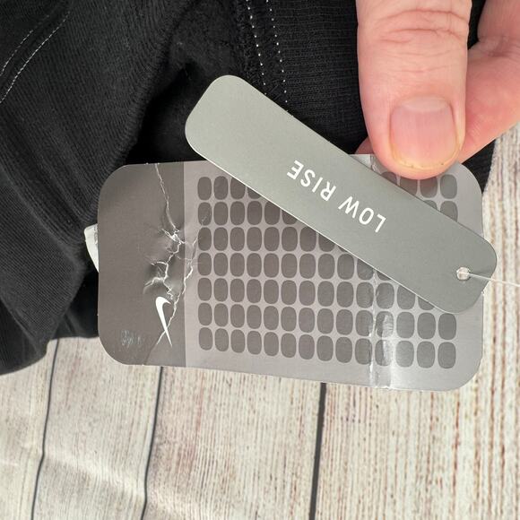 Nike Low Rise Sweat Shorts Womens XL Black White Drawstring NEW - Picture 8 of 11